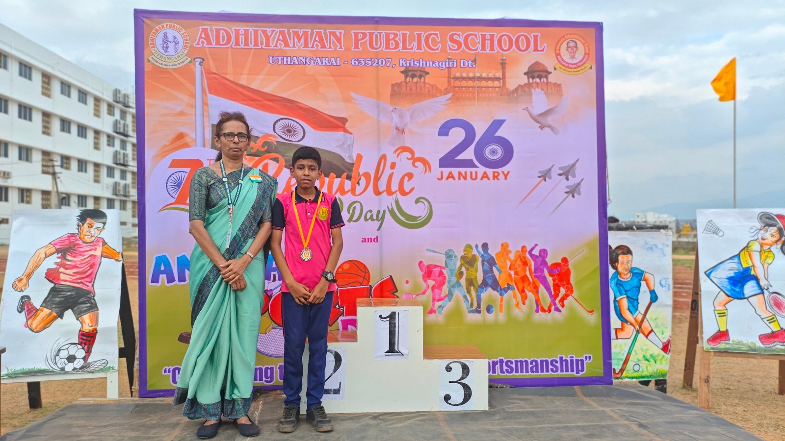 BADMINTON BOYS RUNNER UP8TH