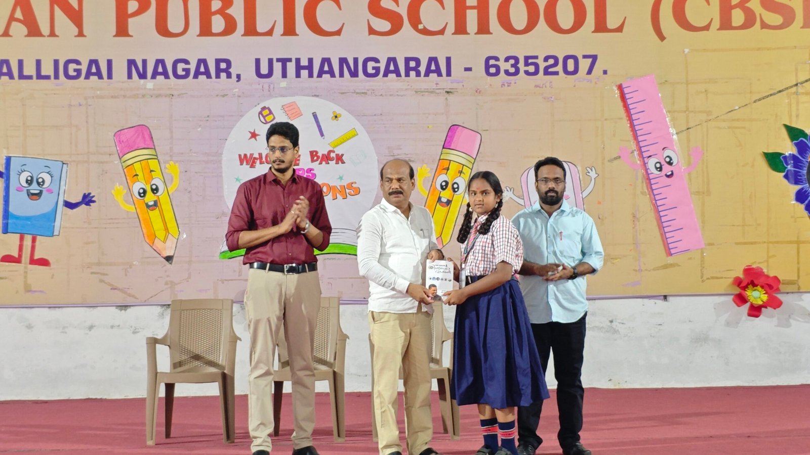 class library book distribution (3)